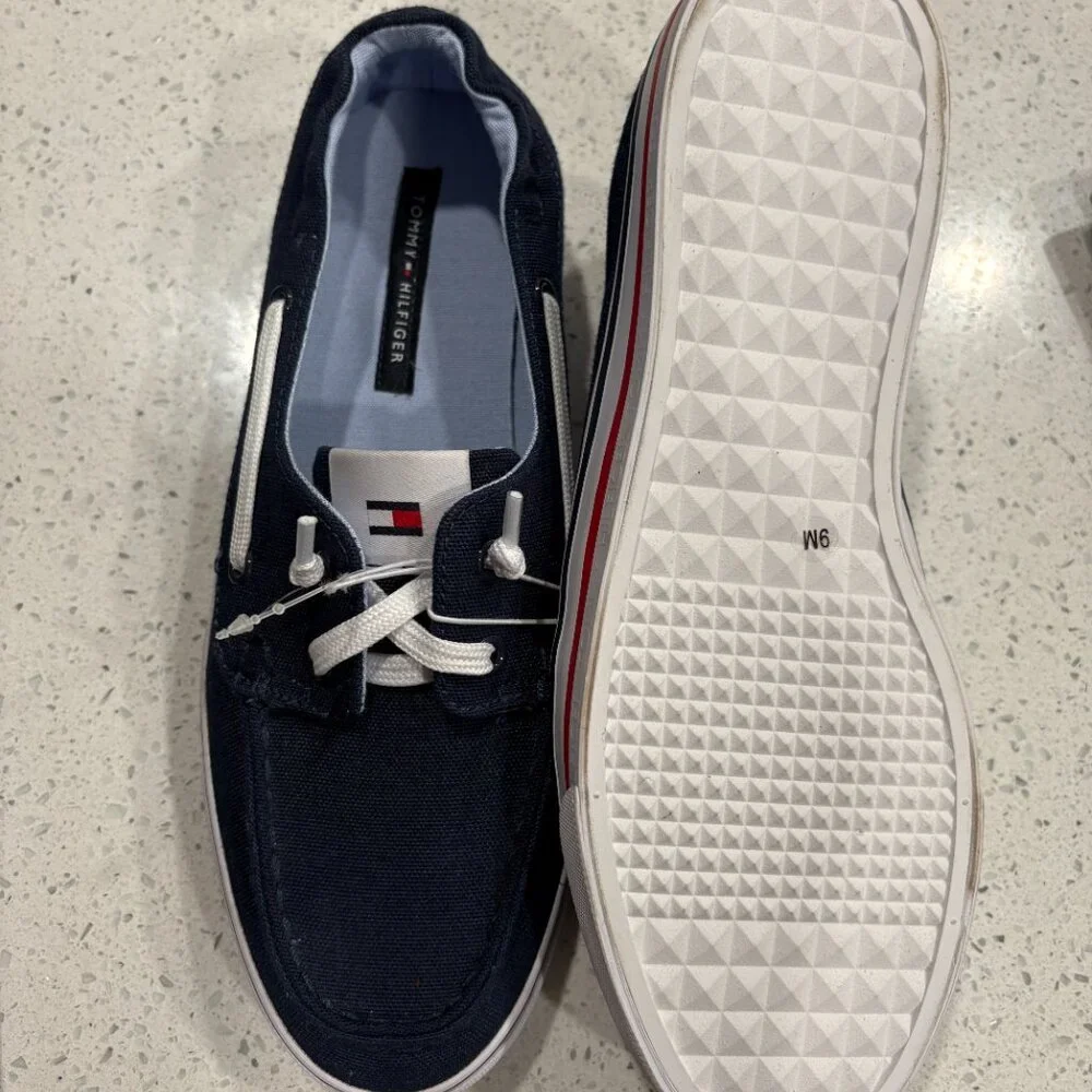 Tommy Hilfiger OIMATE Boat Dock Shoes sz 9m Navy 9 deck shoe NEW - Picture 3 of 5